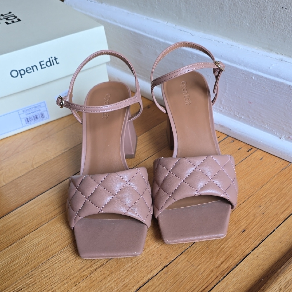 Open Edit, Quilted Square Toe Block Heel Sandals, Tan Mocha, EUC, Women's 8M - Picture 2 of 15